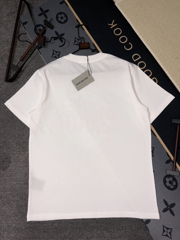 ブランドTシャツ角部分ディテール